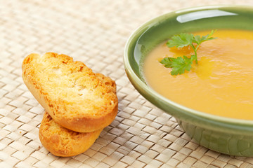 Cream of spinach soup