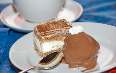 Coffe and cakes