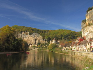 Fototapeta na wymiar Vallée de la Dordogne ; Périgord Noir