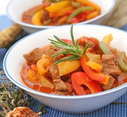 frisches Gulasch
