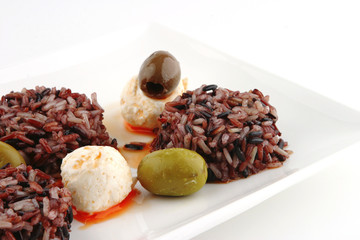 mozarella cheese and dark rice