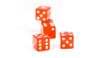 dés rouges