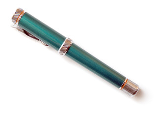 Green satin well built pen