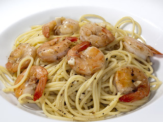 Spaghetti mit shrimps
