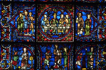  Frankrijk, gebrandschilderde ramen in de kathedraal van Chartres © PackShot
