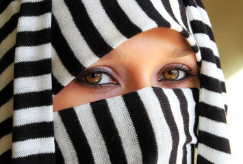 Arabic eyes