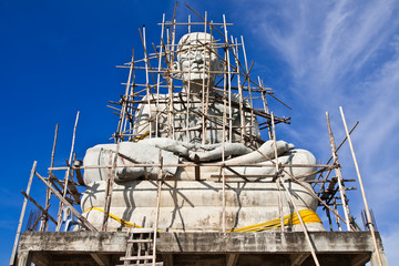 Monument of famous monk in Thailand under construction