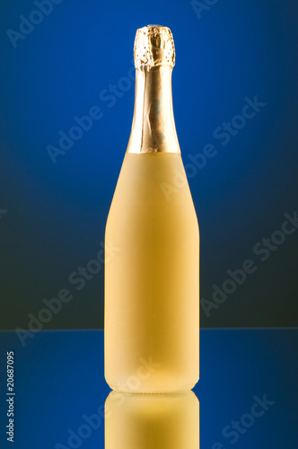 "Champagne against color gradient background" Stock photo and royalty