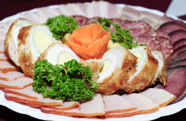 Plate with collation