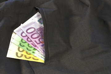 Euro Noten in der Hosentasche