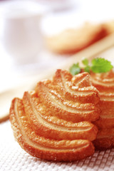 Crisp pastries