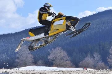 Fotobehang snowmobile © muro