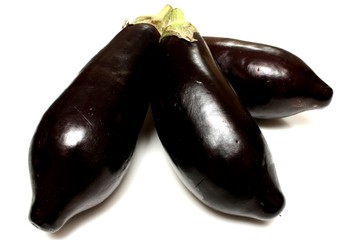 Trois belles aubergines