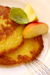 reibekuchen,kartoffelpuffer