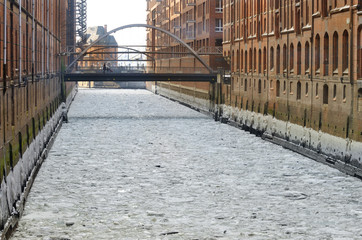 Treibeis in der Speicherstadt Hamburg