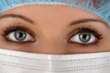 medic eyes with mask