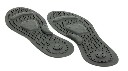 Magnetic insoles