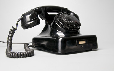 Antikes Telefon aus Bakelit, schwarz