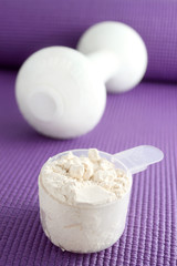 Powder protein at the gym