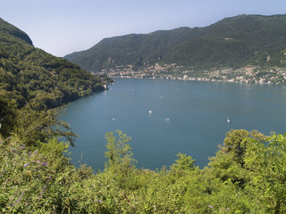 Lago Como, norte de Italia, cerca de la frontera Suiza.