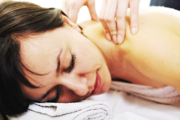 Obraz na płótnie Canvas woman massage