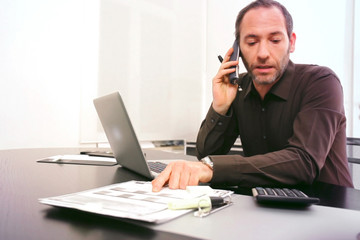 Man at work - phone