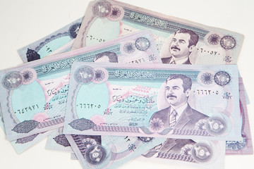 Geldscheine der ehemaligen irakischen Republik