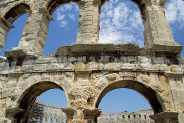 Pula 11