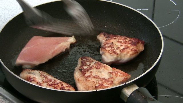 Fleisch anbraten
