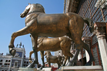 Chevaux de bronze de constantin 1er