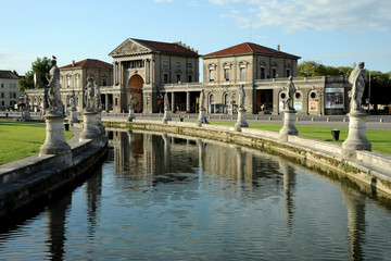 città e particolari 549