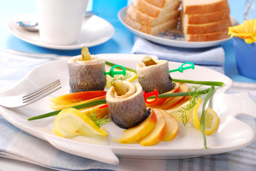 herring rolls with apple
