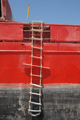 Strickleiter am Schiff