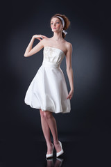 Naklejka premium Young Bride