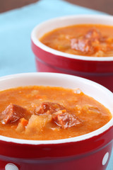 Cabbage and red pepper soup