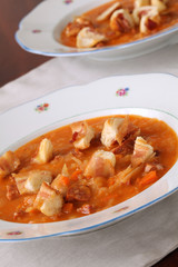 Cabbage and red pepper soup