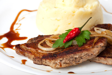 Schweinesteak mit Paprika