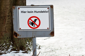 Schild Hundeklo