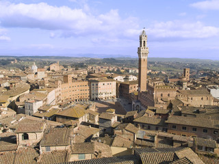 Vista de Siena, Toscana, famosa ciudd medieval, Italia.