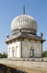 Fototapeta na wymiar Qutb Shahi Mausoleum