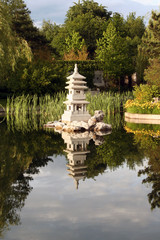 Jardin et &eacute;tang