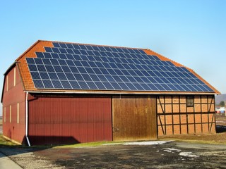 Photovoltaikanlage auf einen Scheunendach