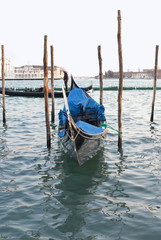 Fototapeta na wymiar Gondole w San Marco kwadratowych nabrzeża, Wenecja, Włochy