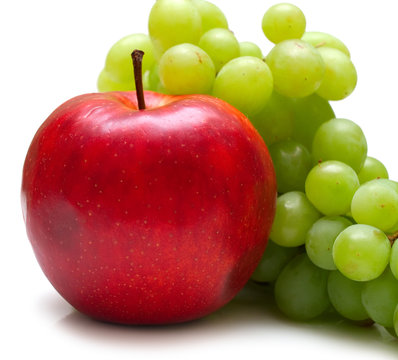 red apple and green grapes