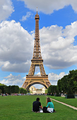 Fototapeta na wymiar Beautiful photo of the Eiffel Tower in Paris