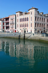 Maison basque dans le port de Saint Jean de Luz