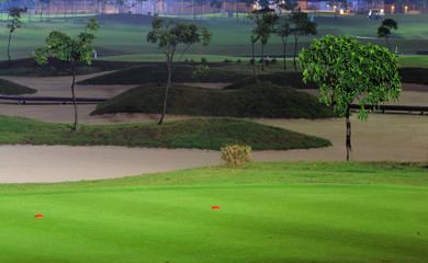 Obraz premium golf court at night