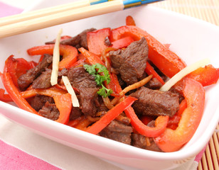 Rindfleisch mit Gemüse