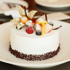 Hotel Cake