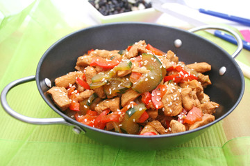 Hühnchen mit Gemüse